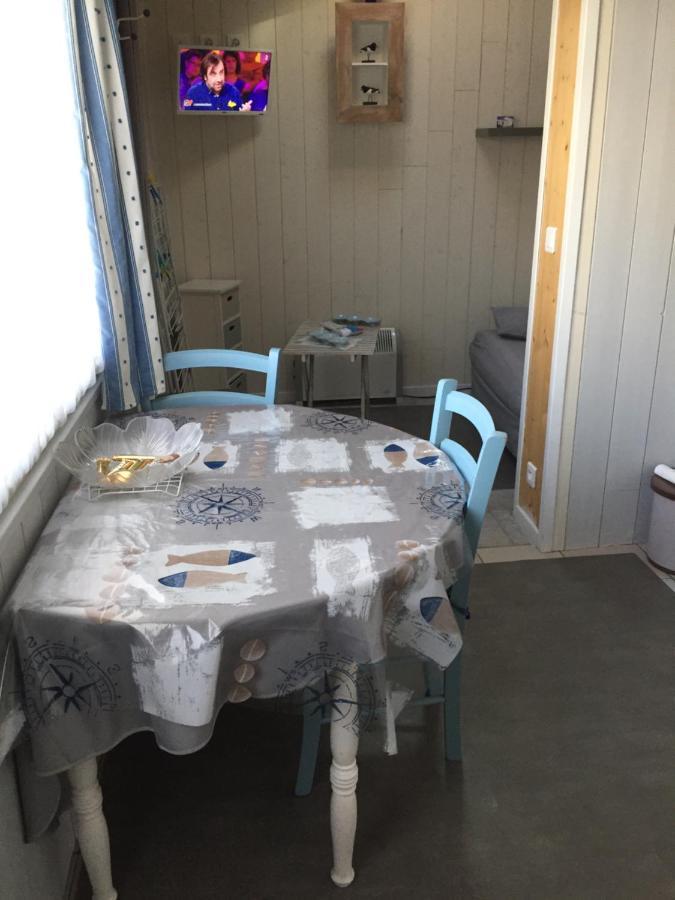 Petite Maison Dans Le Jardin Ars-en-Re Bagian luar foto